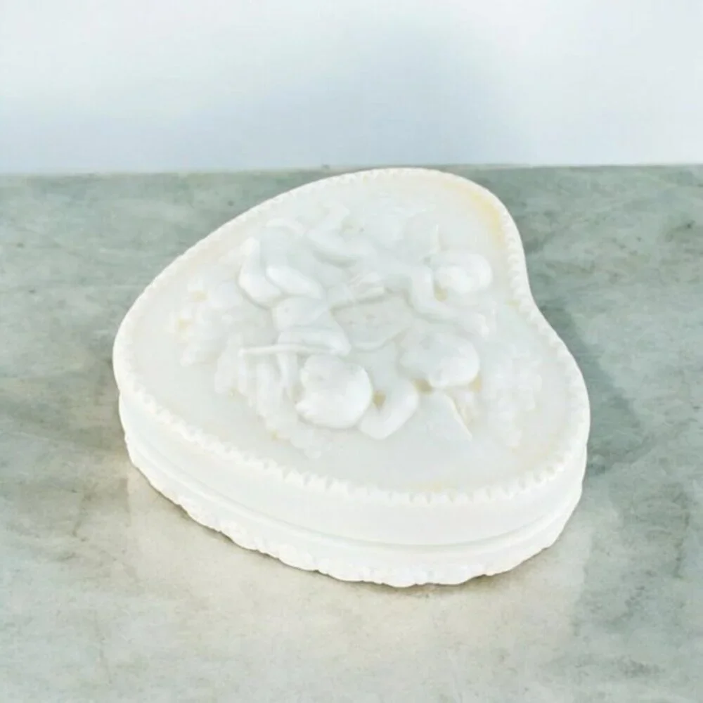 1984 Lladro Small Heart Shaped Trinket Box‎ Three Cherubs Light Blue Porcelain